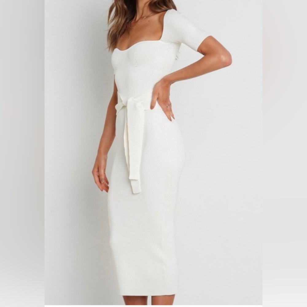 NWT Petal & Pup Teliyah Dress White Sz 4